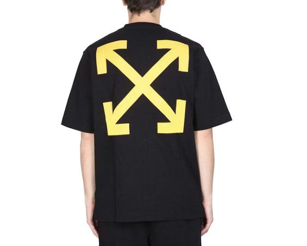 off-white arrow carav mercy skat tee black/white – thebckspace